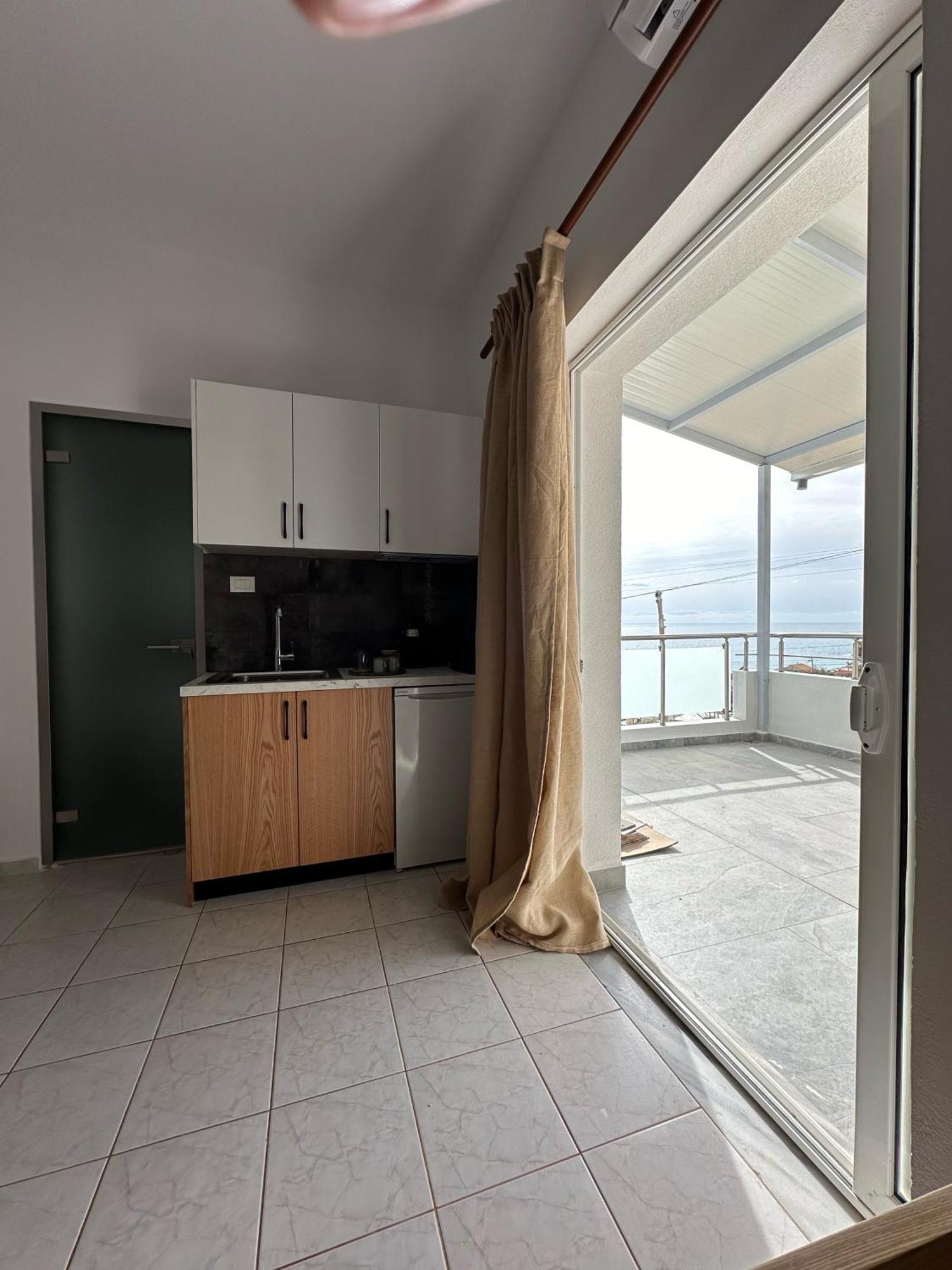 Apartament Harmonia 1 *